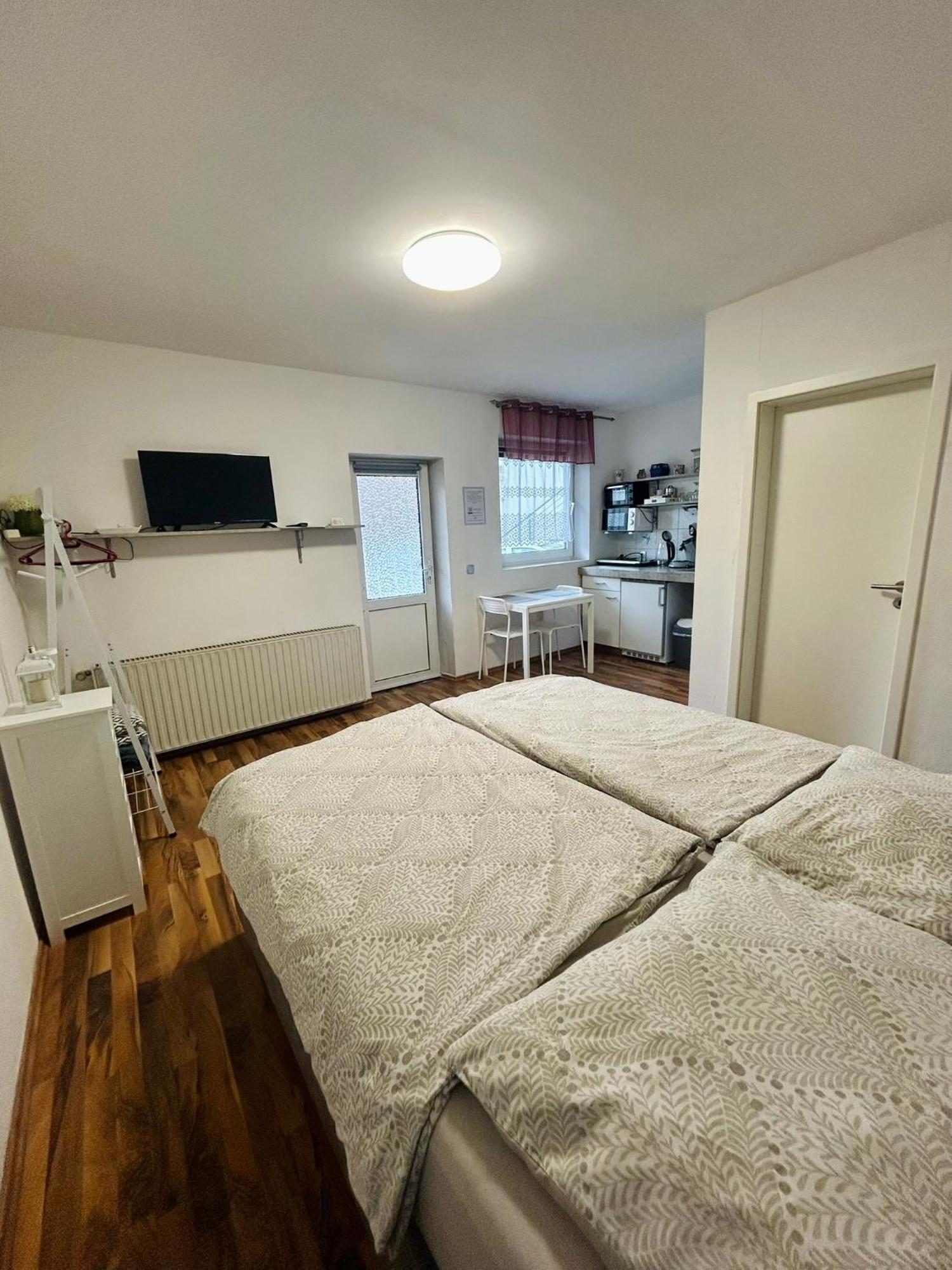 Easystay#1 Cozy Studio In Kliniknaehe, Mit Netflix,Kueche & Bad Bad Oeynhausen Bagian luar foto